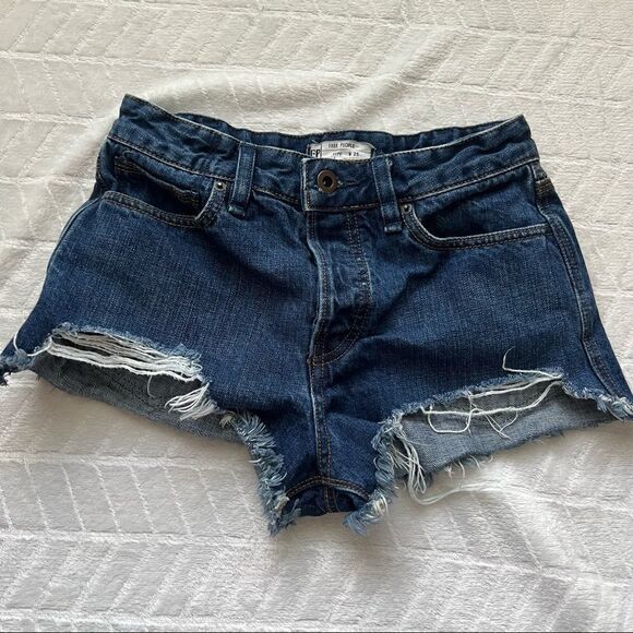 Free People Size 25 Distressed Button Fly Denim Cut Off Shorts - Picture 1 of 7